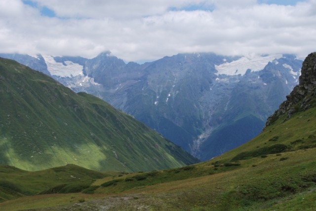 Výhled na Velký Kavkaz