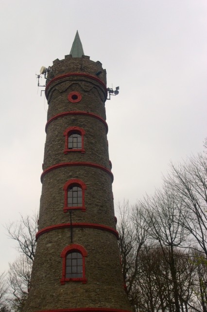 Rozhledna na vrcholu Jedlová (774 m. n. m.) - Lužické hory