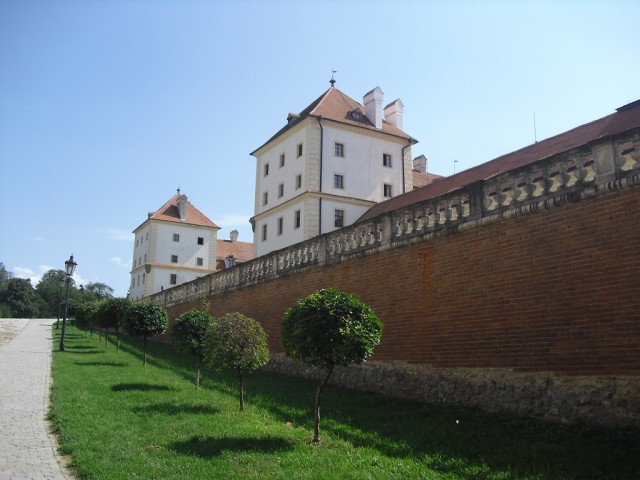 Přístup k zámku 