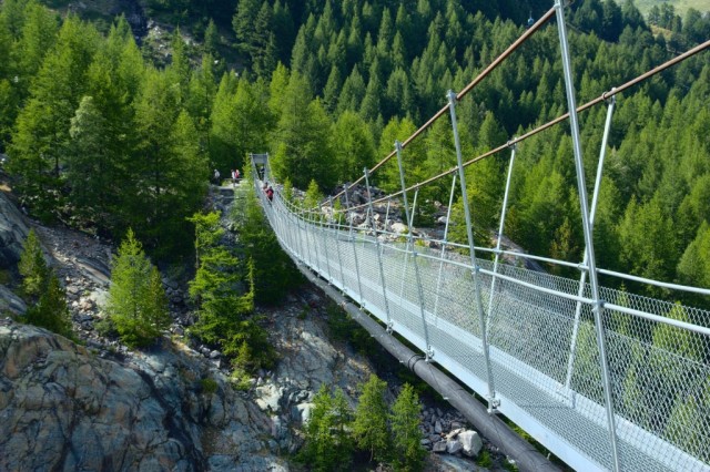 Most poblíž města Zermatt - Švýcarsko