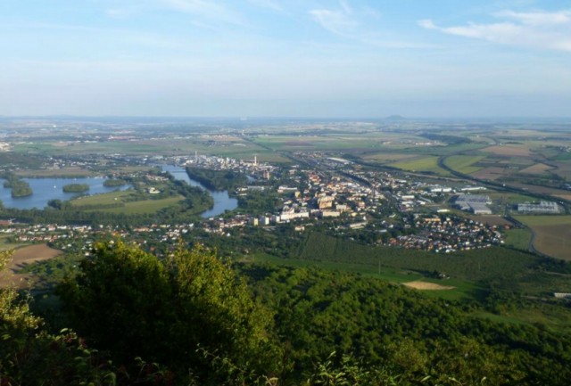 Výhled z Lovoše na Lovosice