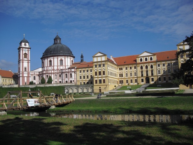 Zámek Jaroměřice nad Rokytnou a chrám sv. Markéty