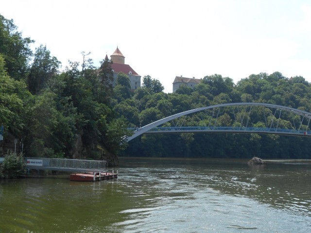 Hrad Veveří nad Brněnskou přehradou