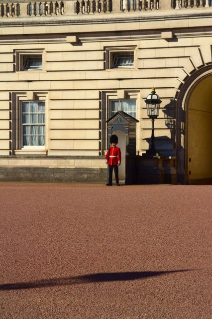 Čestná stráž u Buckinghamského paláce - Londýn