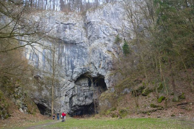 Portál jeskyně Býčí skála - Moravský kras