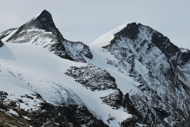 Výhled cestou Großes Wiesbachhornu