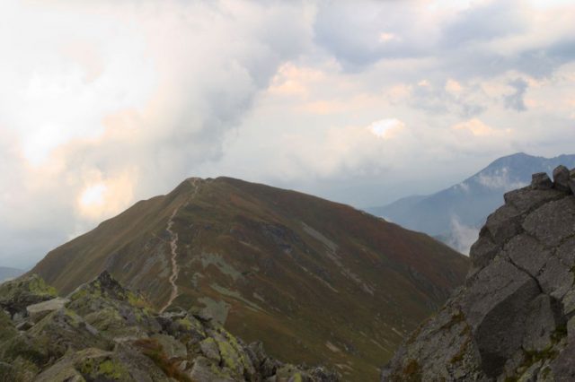 Volovec (2063 m. n. m.) z Ostrého Roháče