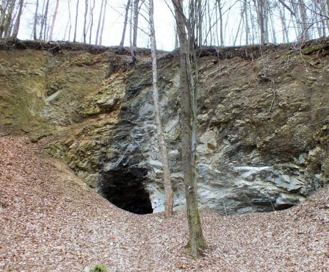 Jeskyně Skalní krčma